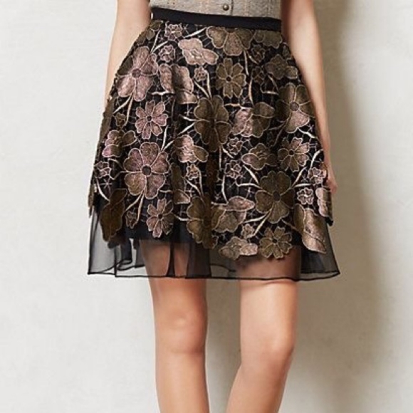 Eva Franco Gilt Bouquet Skirt - Picture 3 of 13